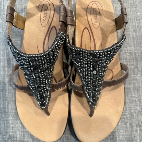 Aetrex Sheila Beaded Leather Sandal Stone Women's Size 39 US 8.5 NEW in box - Picture 8 of 11